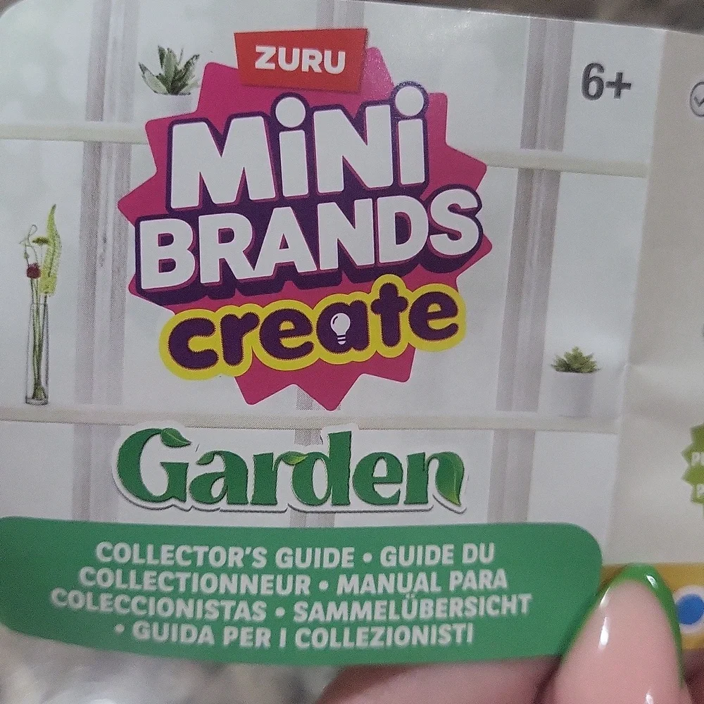 Zuru Mini Brands Garden